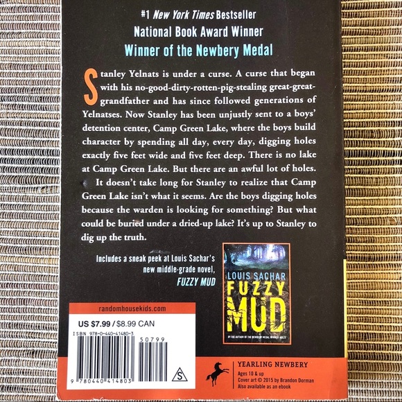 Holes By Louis Sachar - Picture 4 of 7